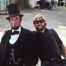 Lincoln and yk.large